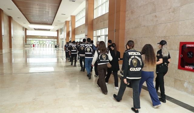FUHUŞ VE SUÇ GELİRİ OPERASYONU: 42 MİLYONLUK MAL VARLIĞINA EL KONULDU