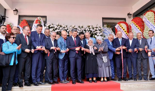 Bilal Erdoğan Alanya’daydı: Uysal Ailesi’nden Anlamlı Eğitim Yatırımı