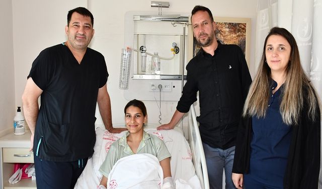 Alanya’da İlki Gerçekleşti! 20 Yaşındaki Genç Kız Aort Koarktasyonu Tedavi Edildi!