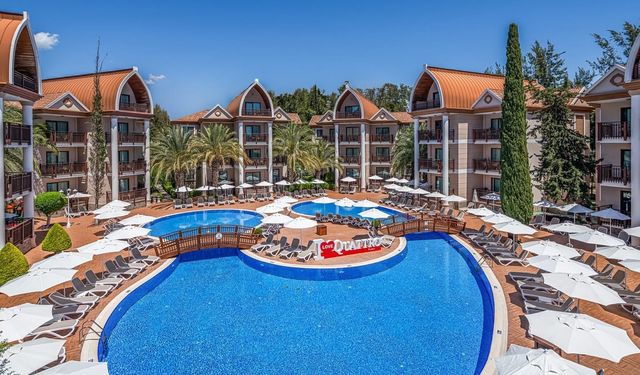 Ruble Güçlenince Tatil Uzak Değil: Rusların Favorisi Yine Antalya