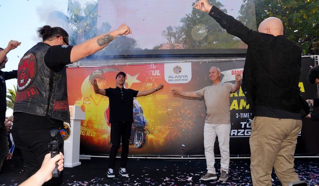 Dünya Birincisi Toprak, Alanya’da Alkış Fırtınası Estirdi