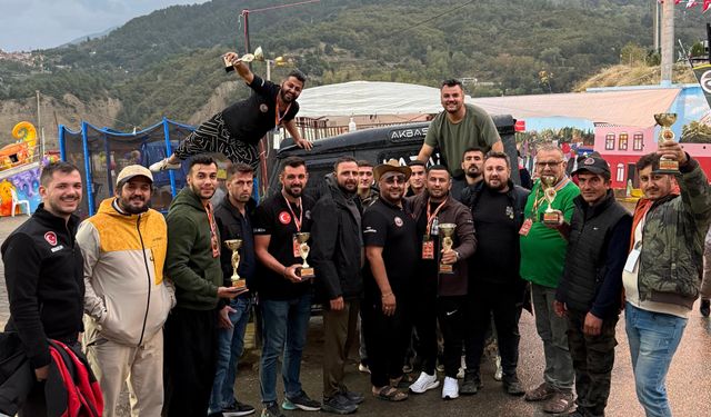 Alanya’nın Asfalt Dışı Gururları: Denizli’den Üç Kupa Geldi