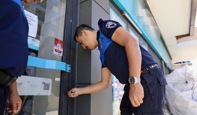 Alanya’da Hijyen Skandalı: Çürük Yumurta ve Tarihi Geçmiş Kahve Satmışlar!