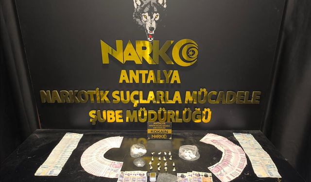 Zehir Tacirlerine Geçit Yok! Antalya Polisi Bir Haftada 19 Tutuklama