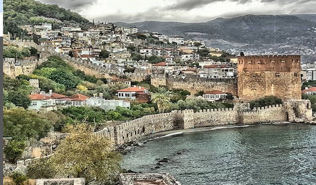 Alanya 117 Ülkenin Ortak Adresi Oldu — Birleşmiş Milletler Burada Toplansa, Salon Yetmez!