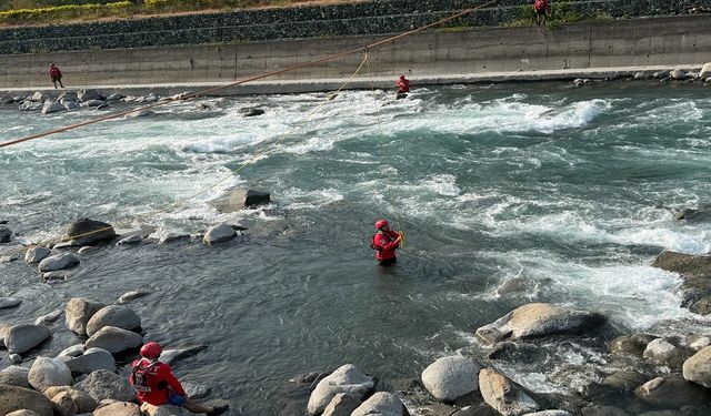 Oymapınar Barajı’nda Kayıp Alarmı: Alanya’da Tatil Yapan İrlandalı Turistten Hâlâ Haber Yok