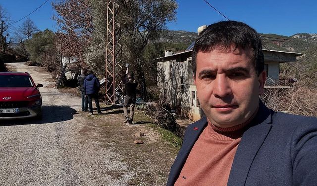 Mahmutseydi’de parke taşları sırra kadem bastı! Muhtar: “Yerini de hırsızı da biliyoruz, taş gibi kanıt elimizde.”