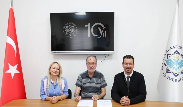 Alanyalı Eski Siyasetçi Mustafa Akçalıoğlu, Tıp Eğitimi İçin Bedenini Bağışladı