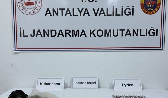 Alanya’da Jandarmadan Nokta Operasyonu: Evde Uyuşturucu ve Terazi Ele Geçti