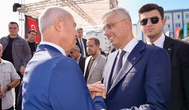 Alanya Belediye Başkanı Özçelik’ten Öğrencilere İlham Dolu Mesajlar