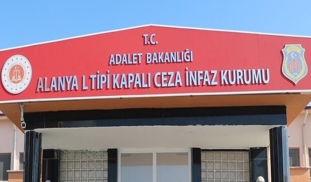 Alanya Cezaevinde Hareketli Gece!