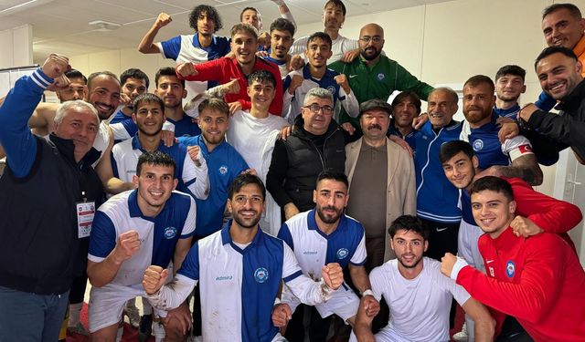 10 Kişi Kaldı Ama Moral 100: Alanya 1221 FK’dan 4’te 4 Şov!