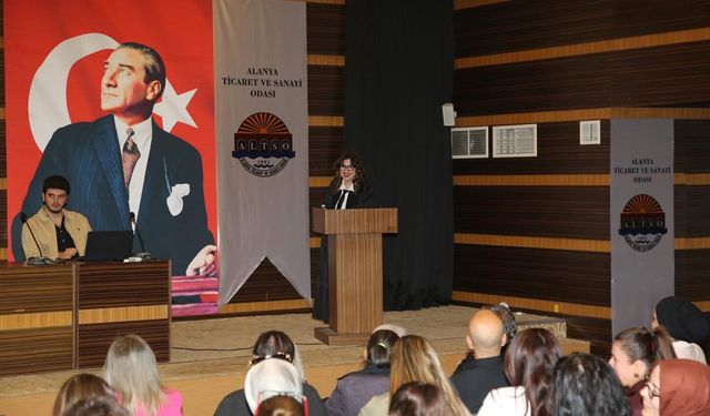 İş Dünyası ALTSO’da Buluştu: Kişisel Marka Eğitimi Yoğun İlgi Gördü