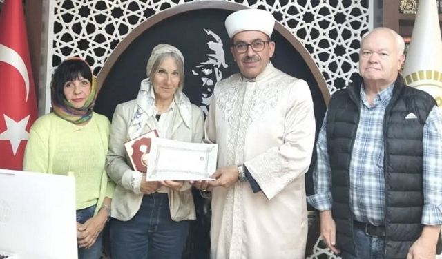 Alanya’da İnanç Yolculuğu: 2025’te 20 Kişi İslam’la Buluştu