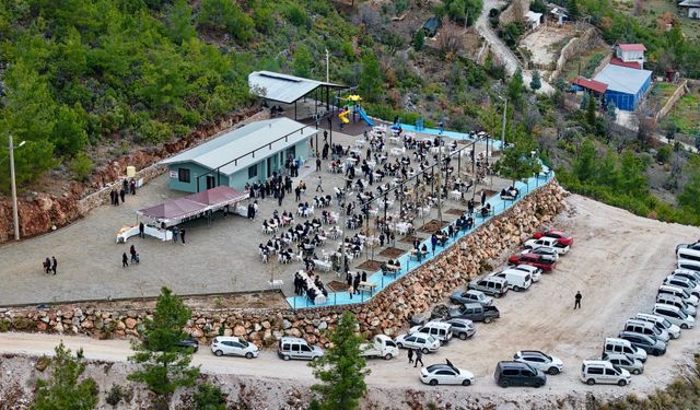 İmece Usulüyle Yapıldı, Akçatı’ya Değer Kattı.Özçelik ve Sipahioğlu katıldı