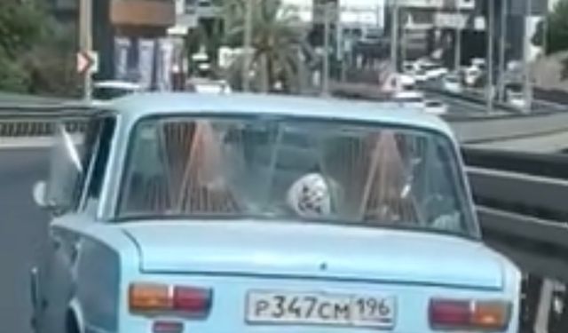 Yabancı Plakalı Araçlara Yeni Dönem: Geçiş Ücretleri Artık Gümrükte Tahsil Ediliyor