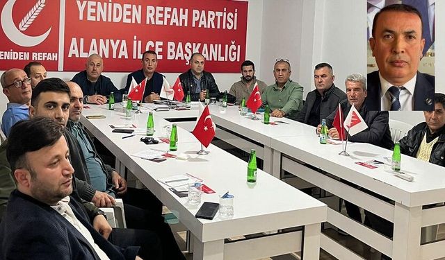Yeniden Refah Alanya’da Net Mesaj: “Ne AK Parti Ne CHP!”