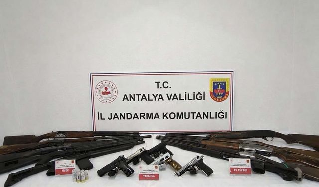 Gazipaşa’da Ruhsatsız Silah Operasyonu: 15 Silah Ele Geçirildi