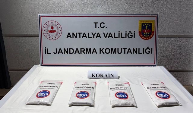 Narkotik Alarmı: 1 Kilo 380 Gram Kokain Ele Geçirildi