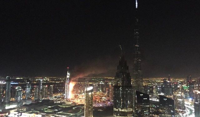 Dubai Hayalet Şehre Dönüştü! Füze Alarmı Turizmi Vurdu. Güvenlik şehir Dubai!