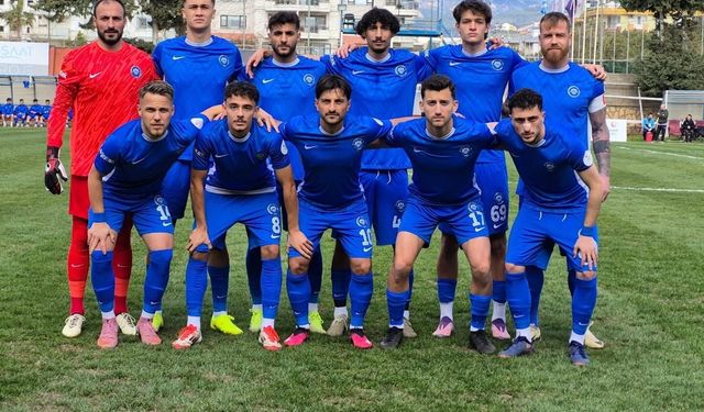 Alanya 1221 FK İzmir’den Eli Boş Döndü