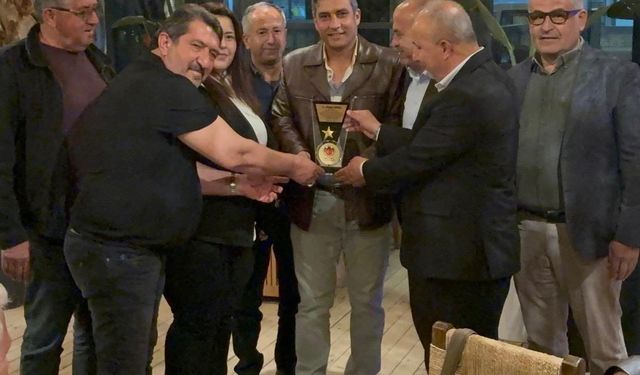 “Halkla Diyaloğun Ödülü: Komutana Şilt ve Berat”