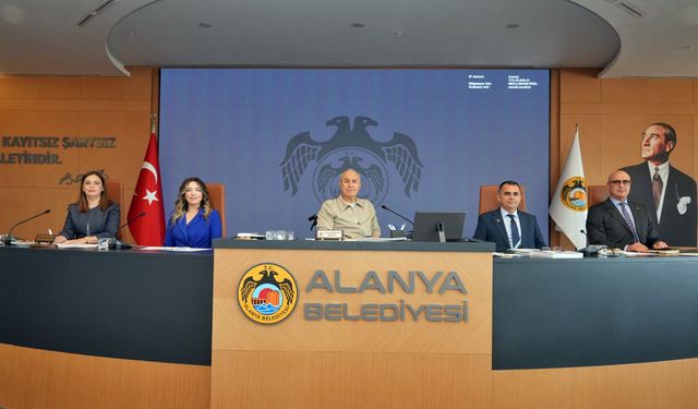 ALANYA BELEDİYE MECLİSİ’NDE YENİ GÖREV DAĞILIMI! İŞTE YENİ İSİMLER