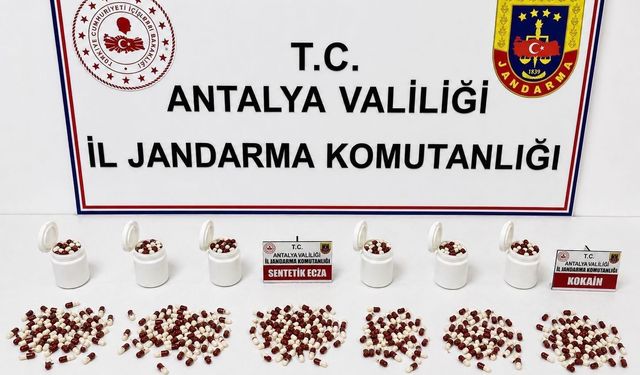 Alanya’da Uyuşturucu Operasyonu: Binlerce Hap ve Kokain Ele Geçirildi