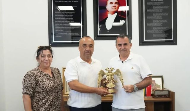 Bir Gün Arayla İkinci Siyasi Ziyaret. Siyasi Rekabet Dışarıda, Alanya İçeride