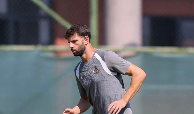 Alanyaspor’dan Ümit Akdağ Resti! Başakşehir’i Reddetti, Galatasaray Zorlanıyor