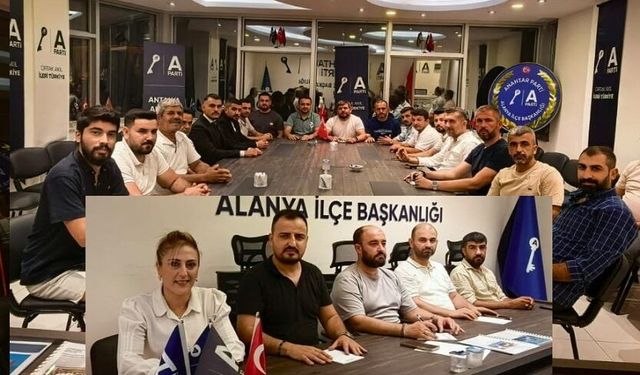Alanya’da anahtar hareketliliği: Akkuş, mahalle teşkilatlarını topladı