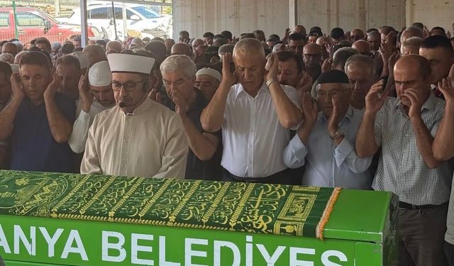 15 yıl Cikcilli’yi yönetti, bugün dualarla uğurlandı