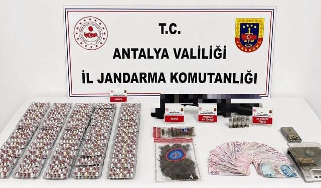 Jandarmadan Kaçak Sigara ve Tütün Operasyonu