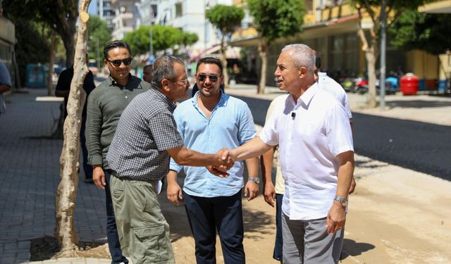 Başkan Özçelik Mahmutlar’da müjdeyi verdi: “Bir hafta erken bitiriyoruz”