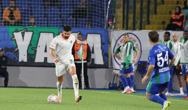 Fırtına Rize'de Koptu: Alanyaspor 3 Puanı Tek Golle Aldı!