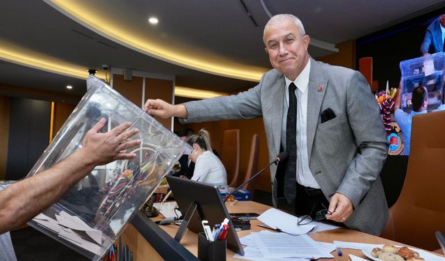 ÖZÇELİK’TEN TOKİ’YE SERT UYARI: “ÇOK YAĞMUR YAĞARSA ÜZÜCÜ GÖRÜNTÜLERLE KARŞILAŞACAĞIZ”