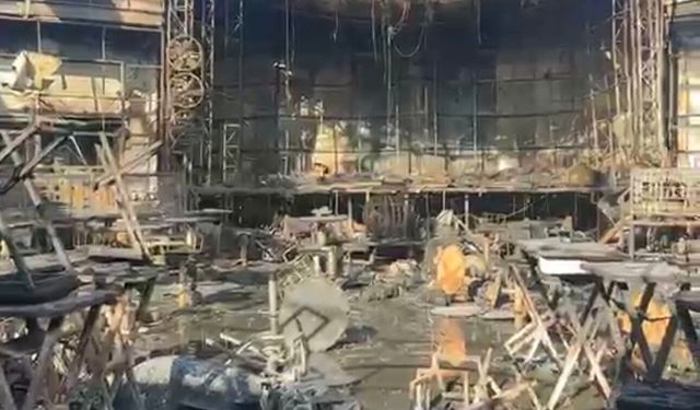 Alanya Dinek’te Gece Kulübünde Korkutan Yangın! Alevler Gökyüzünü Aydınlattı