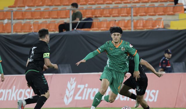 ALANYASPOR KUPADA GOL ŞOVU YAPTI! 12 BİNGÖLSPOR’A 4-1