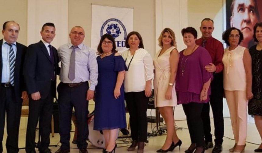 Hotel Kat Hizmetleri Eğitimi ve Dekorasyonu Derneği ( HOTED ) tarafından her yıl düzenli olarak yapılan 2018 sezonuna veda gecesi, DİVERSEY kimya’nın ana sponsorluğunda ve AlaiyeResort Otel’in ev sahipliğinde muhteşem bir geceyle gerçekleştirildi.