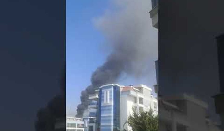Alanya Paradiso otelin çatısında yangın çıktı