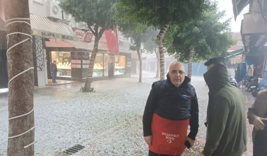 ALANYA'DA CEVİZ BÜYÜKLÜĞÜNDE DOLU YAĞDI. SICAK GÖRÜNTÜLER!