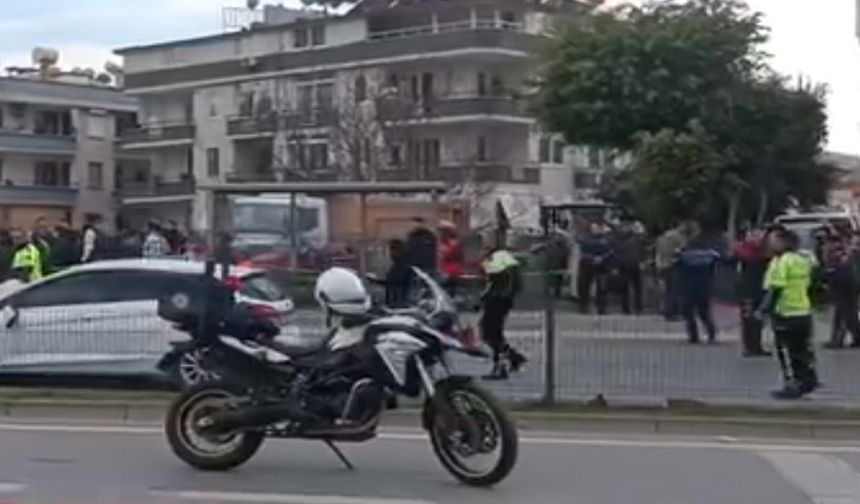 Alanya'da Trafik Kazası: Alkollü Sürücü Polisle Tartıştı