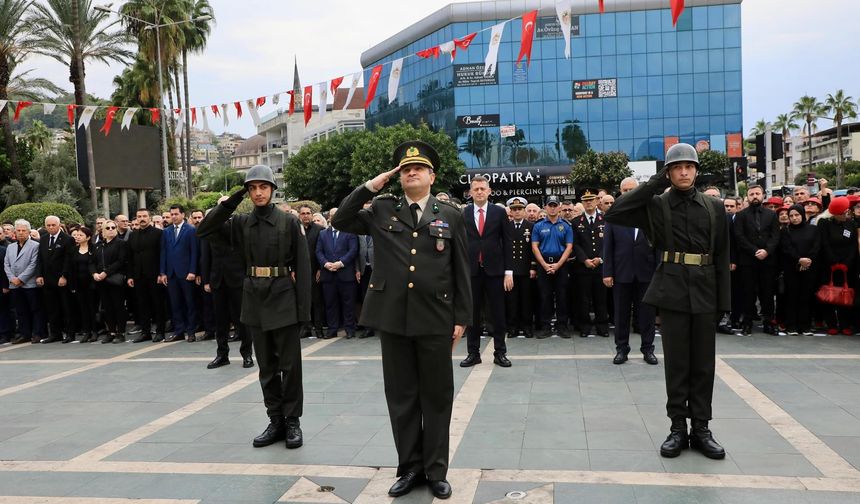 Alanya’da 10 Kasım Töreni: Atatürk’e Minnet ve Özlemle Anma