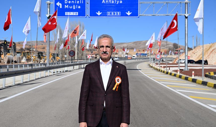 BAKAN’DA ALANYA DOĞU ÇEVRE YOLU, KONAKLI-GÜZELBAĞ PROJESİ VE ANTALYA-ALANYA OTOYOLU AÇIKLAMASI