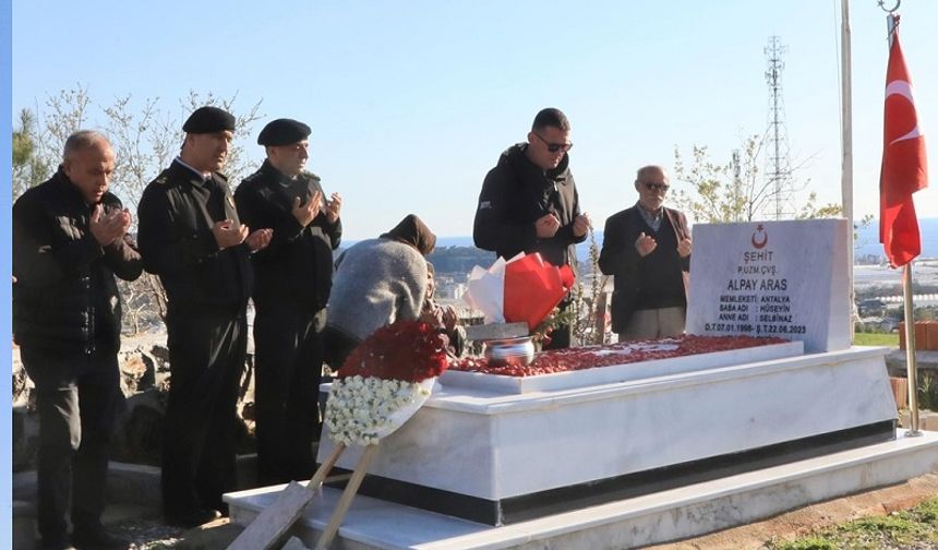 Alanya’da Şehidimiz Alpay Aras İçin Dualar Yükseldi