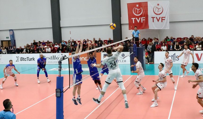 Alanya Belediyespor’dan Hayati Galibiyet! Seri İzmir’e Taşındı