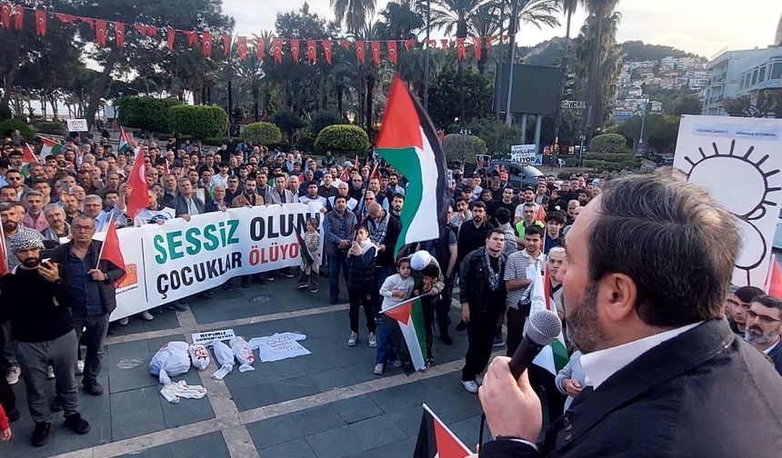 Alanya’dan Gazze’ye Destek Çağrısı: “Gazze için ayaktayız”