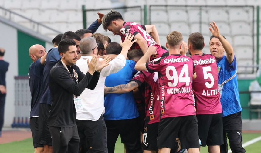 Alanya Fırtınası Konya’da Esti: Düşme Hattına Veda Ettiler