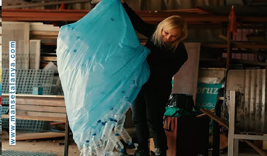 Alanya'da Plastik Atıklar Sanata Dönüştü, Geri Dönüşüm Bilince Dönüştü!
