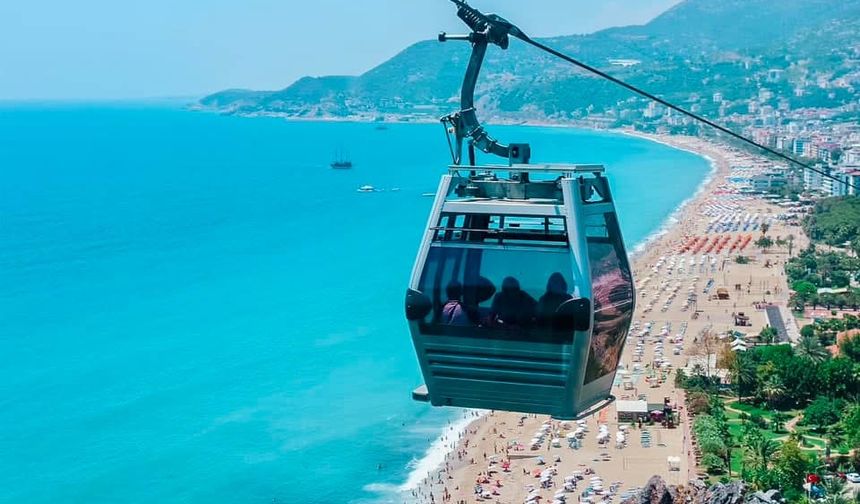 Teleferik Zammına Sert Çıkış: “Alanya Belediyesi Halkı Düşünüyor, Ya Biz?”